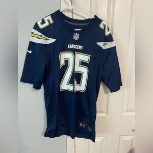 melvin gordon jersey men size medium